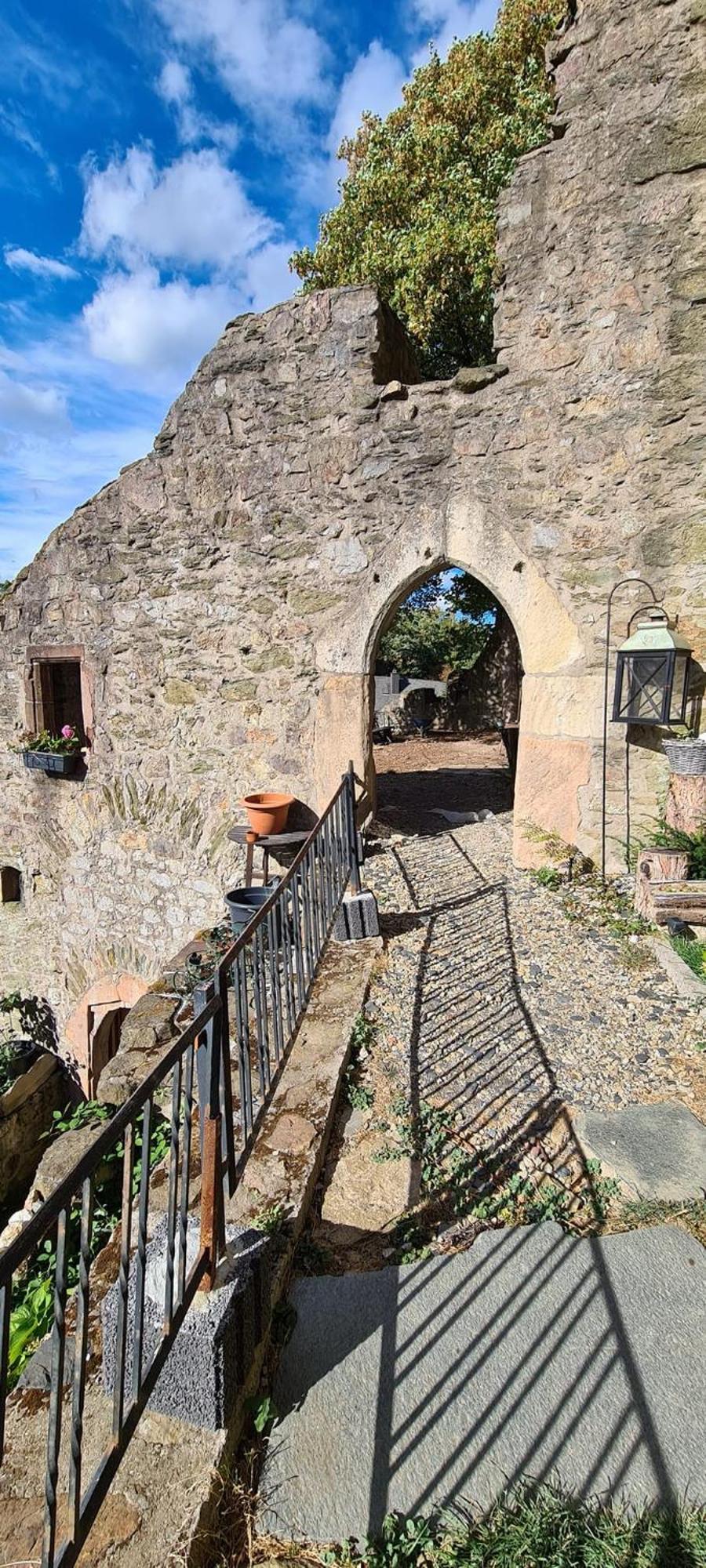 فيتسلار Burg Hermannstein - Queens Room المظهر الخارجي الصورة